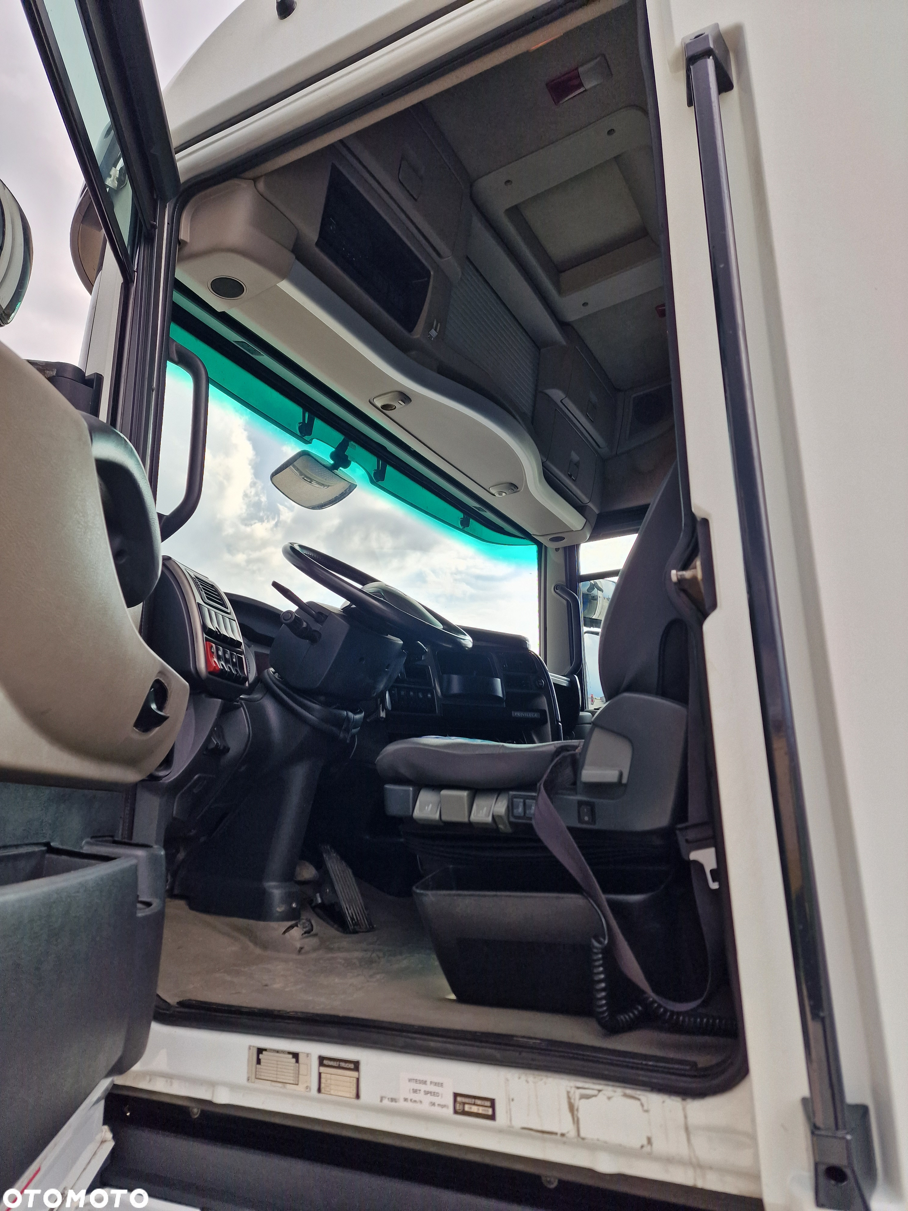 Renault MAGNUM 480DXI - SALONKA - RETARDER - AUTOMAT - 15