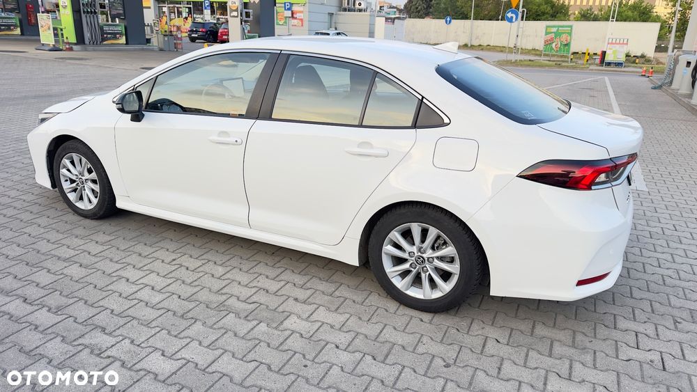 Toyota Corolla 1.8 Hybrid Comfort - 14