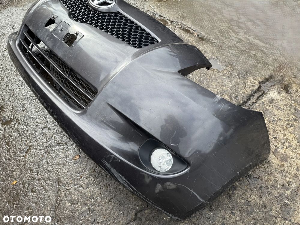 Zderzak Toyota Yaris II przód 3d OE - 2