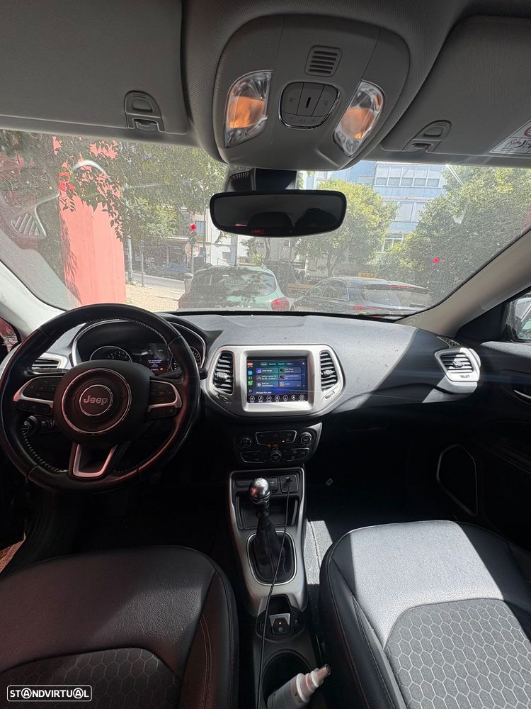 Jeep Compass 1.3 T Longitude - 4