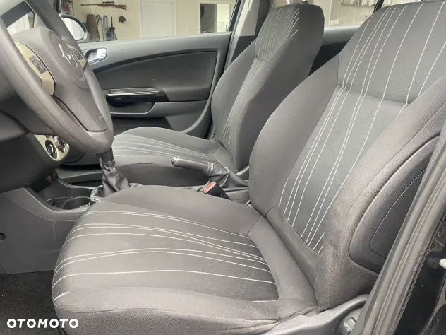 Opel Corsa - 4