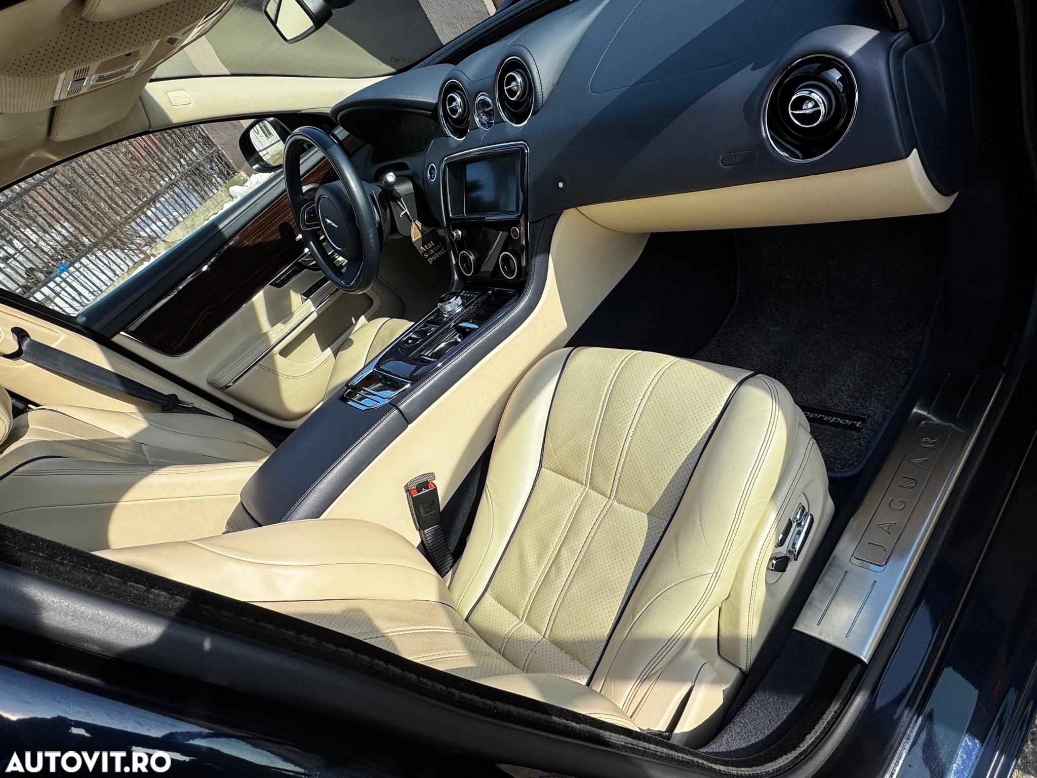 Jaguar XJ 3.0 V6 Diesel S Supersport - 15