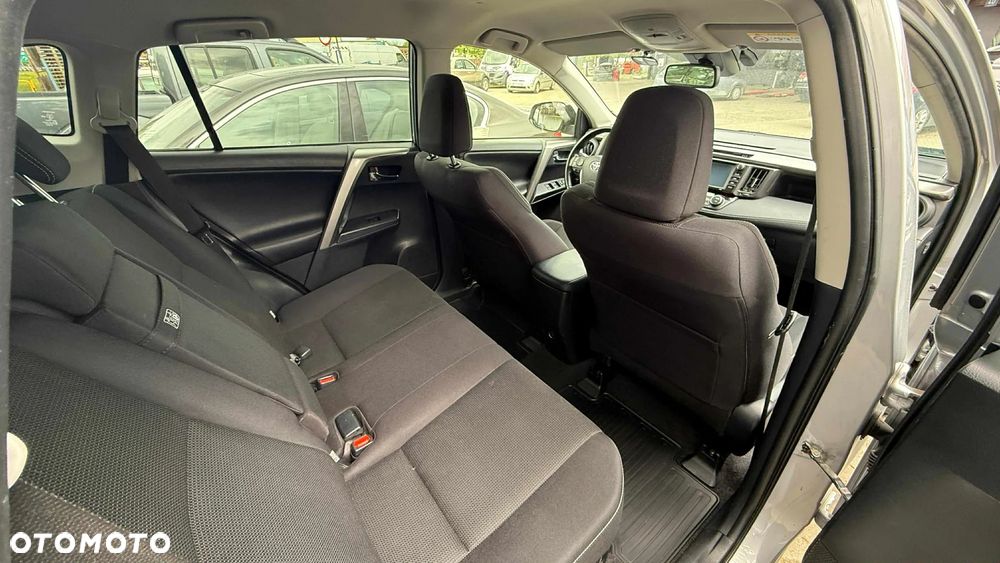 Toyota RAV4 - 14