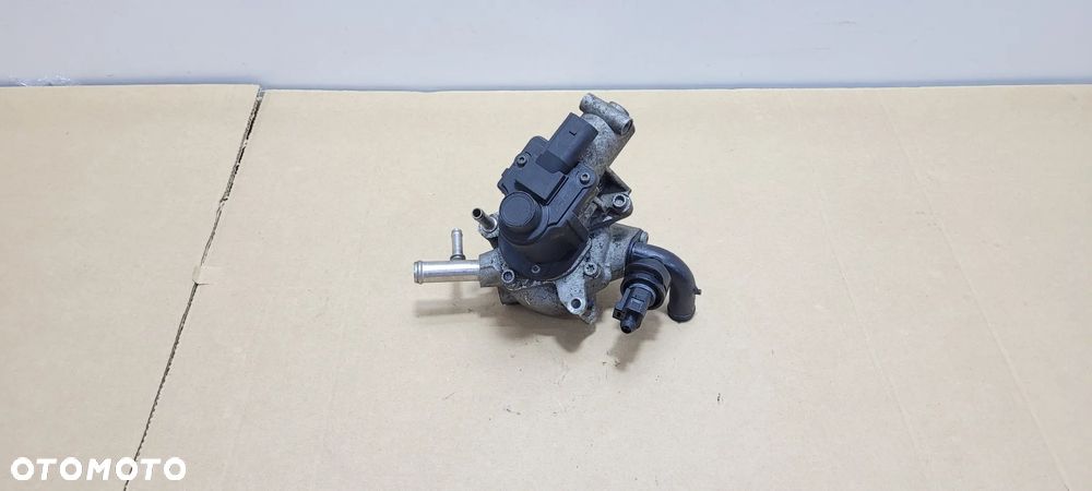 OBUDOWA ZAWÓR EGR AUDI A8 D3 Q7 4.2 TDI BVN BTR - 3