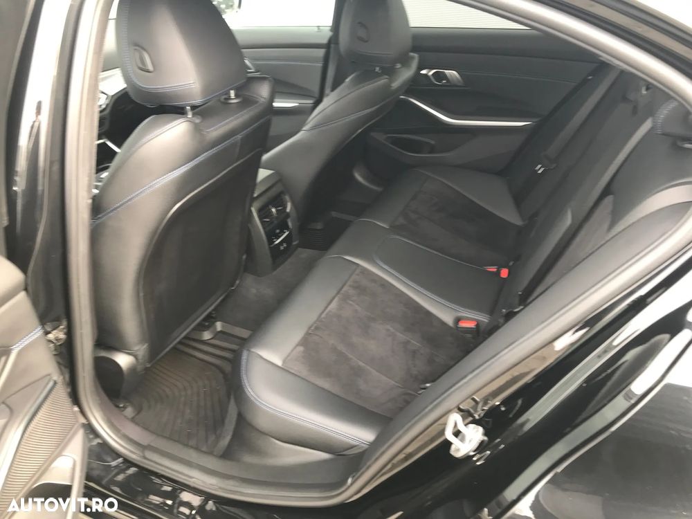 BMW Seria 3 320d xDrive AT MHEV - 8