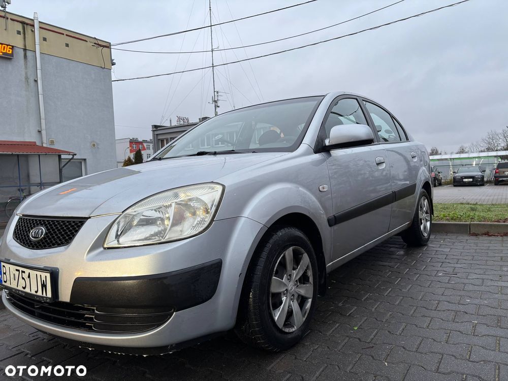 Kia Rio 1.4 / City - 1