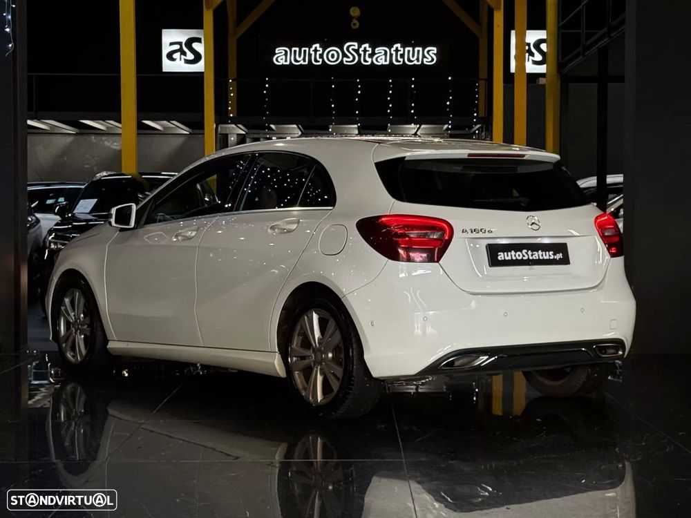 Mercedes-Benz A 180 d Urban - 13