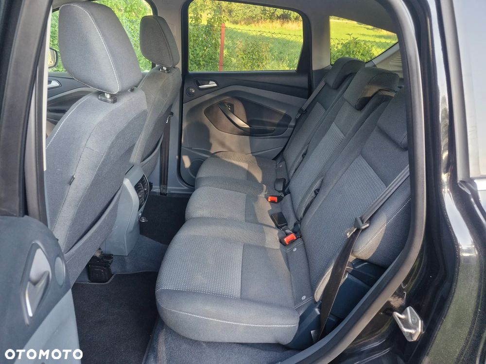 Ford C-MAX 1.6 Titanium - 19