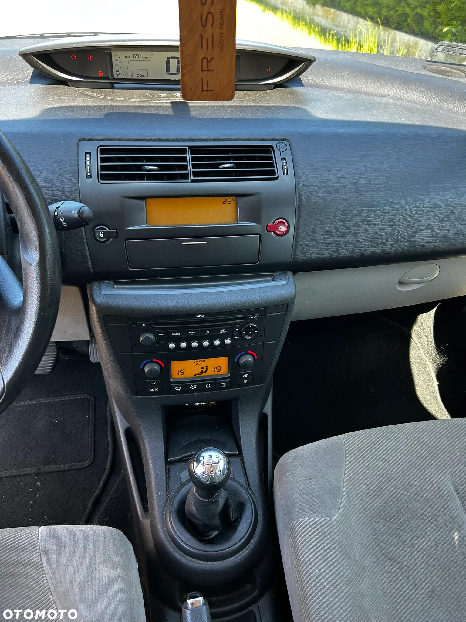Citroën C4 - 12