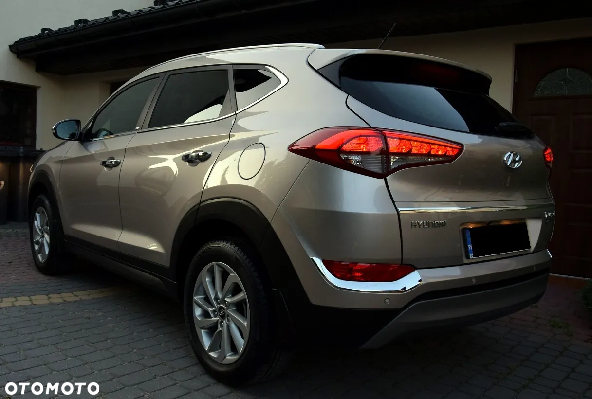 Hyundai Tucson 1.6 GDI BlueDrive Style 2WD - 4