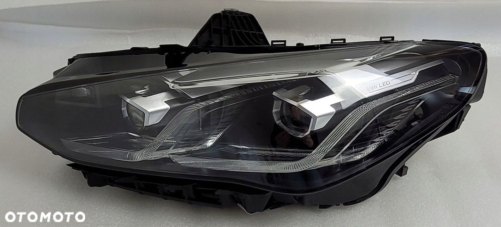 LAMPA LEWA PRZÓD PRZEDNIA BMW 2 ACTIVE TOURER II U06 2021- 5A42247-08 - 1