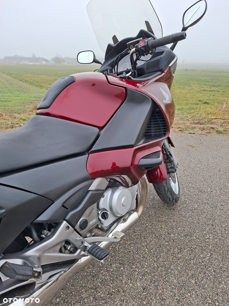 Honda NT - 13