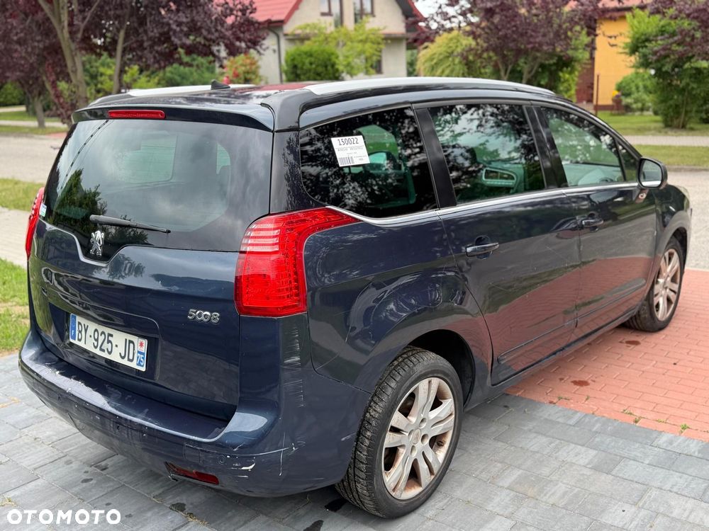 Peugeot 5008 - 5