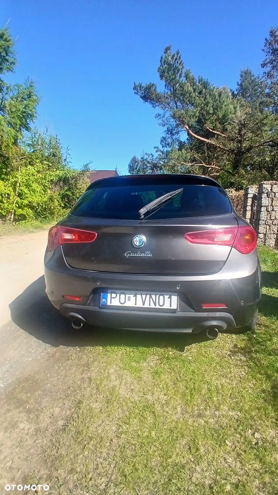 Alfa Romeo Giulietta 2.0 JTDM 16V Veloce - 4