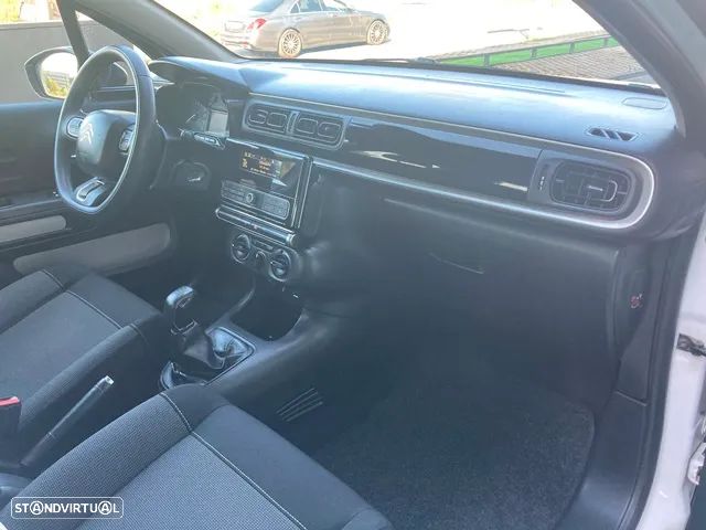 Citroën C3 1.2 PureTech Feel - 26