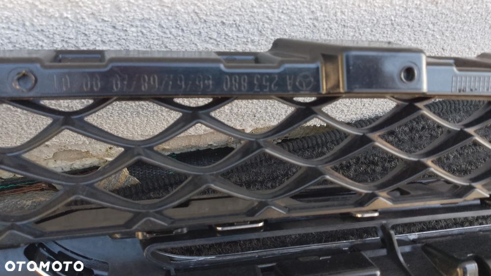 Mercedes GLC A253 Grill ATRAPA CHŁODNICY A25388066 IGŁA - 6