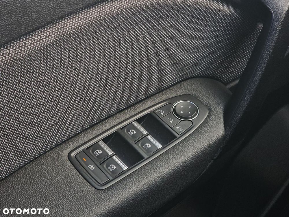 Renault Captur - 14