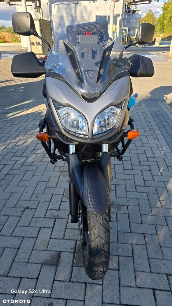 Suzuki V-STROM - 4