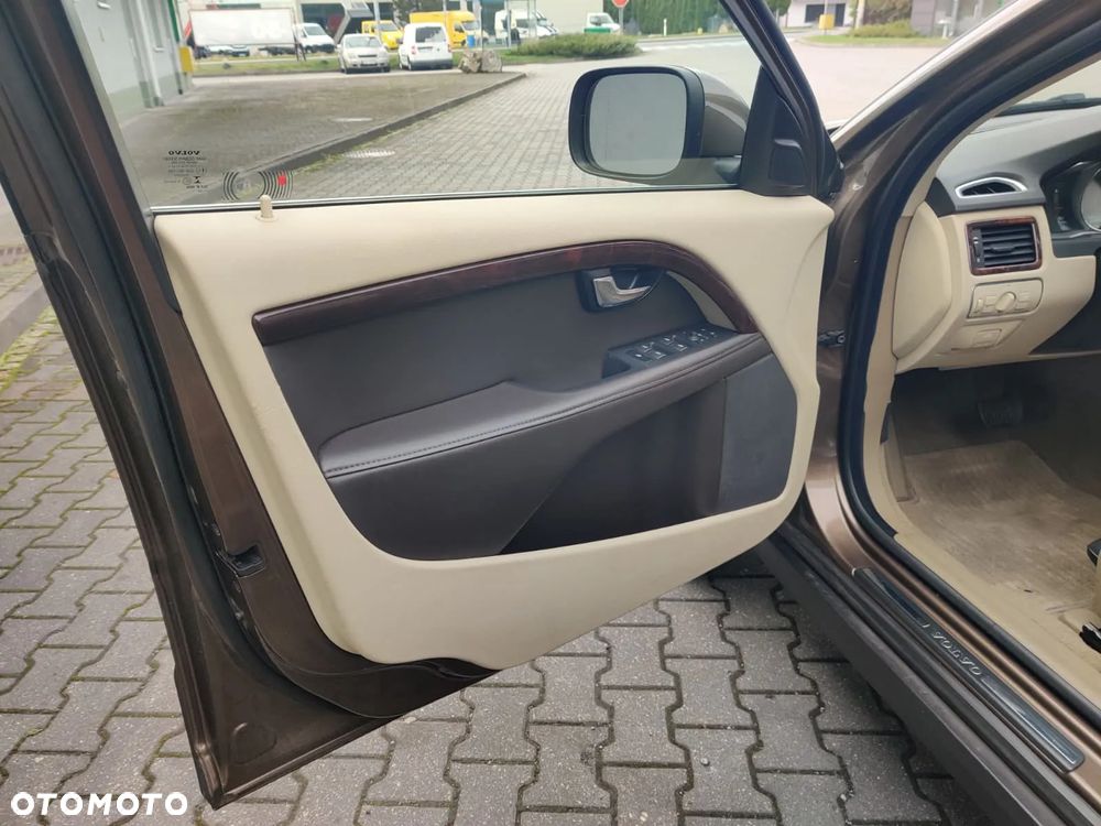 Volvo XC 70 D4 Drive-E Momentum - 22