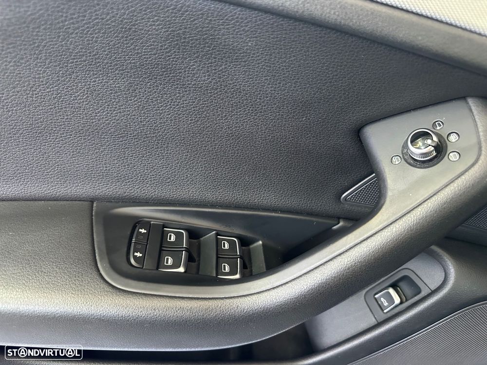 Audi A6 Avant 2.0 TDi Business Line S-line S tronic - 20