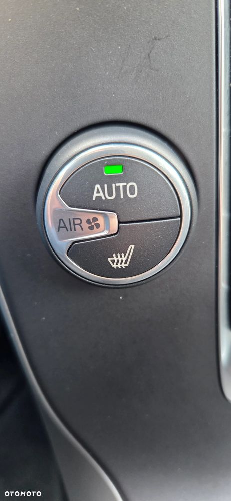 Volvo V40 T3 Drive-E Momentum - 37
