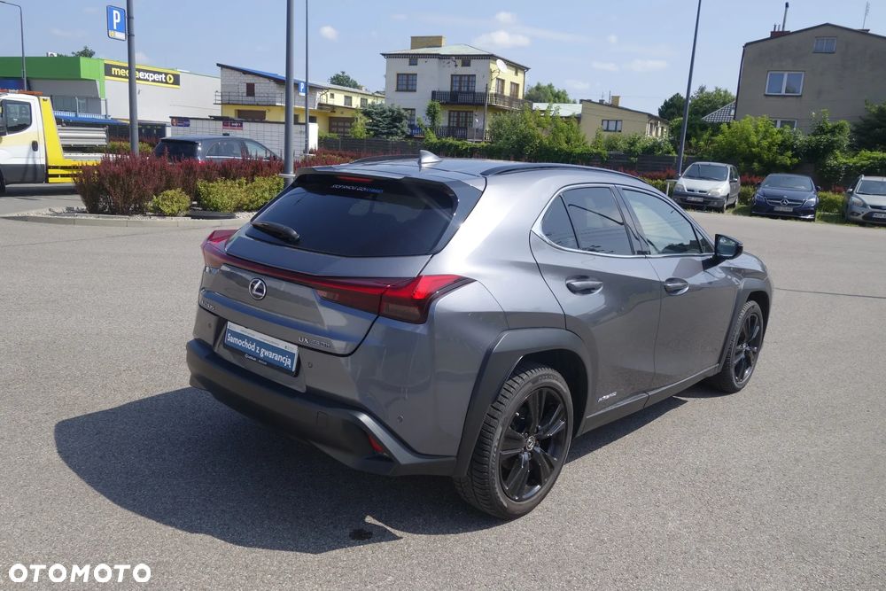 Lexus UX 250h GPF F Impression 2WD - 4