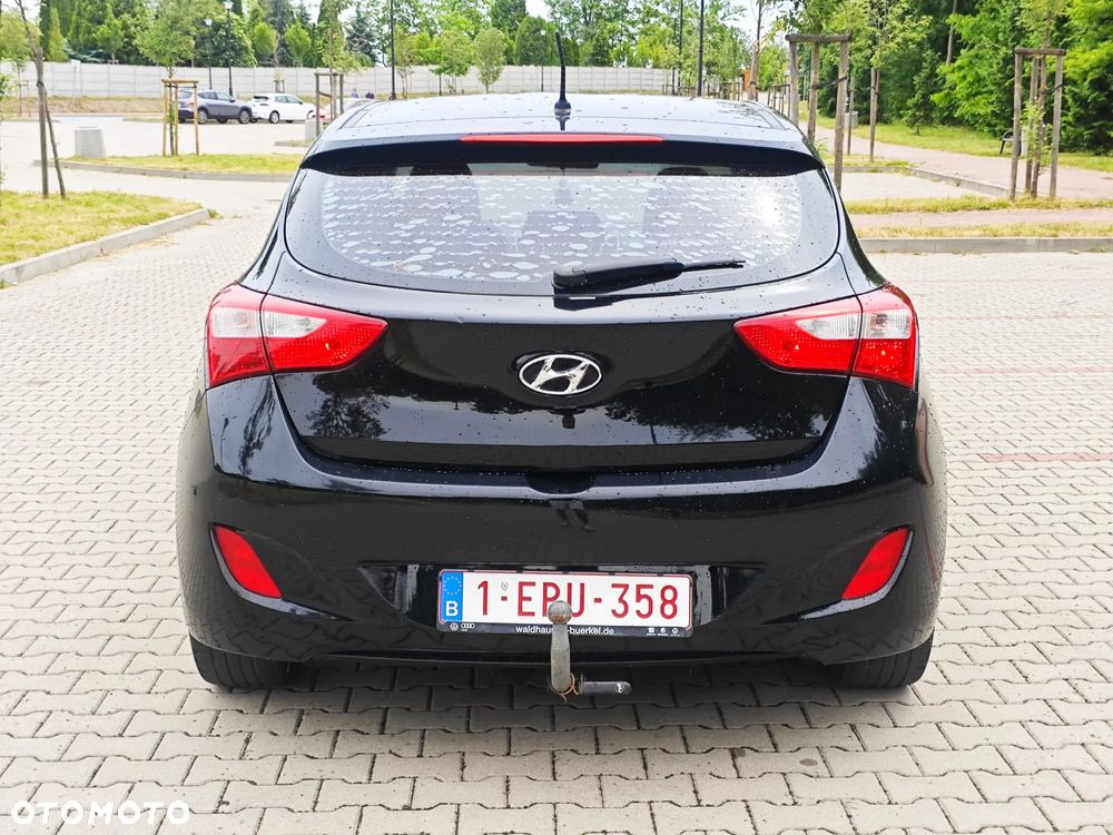 Hyundai i30 1.4 CRDi Premium - 11