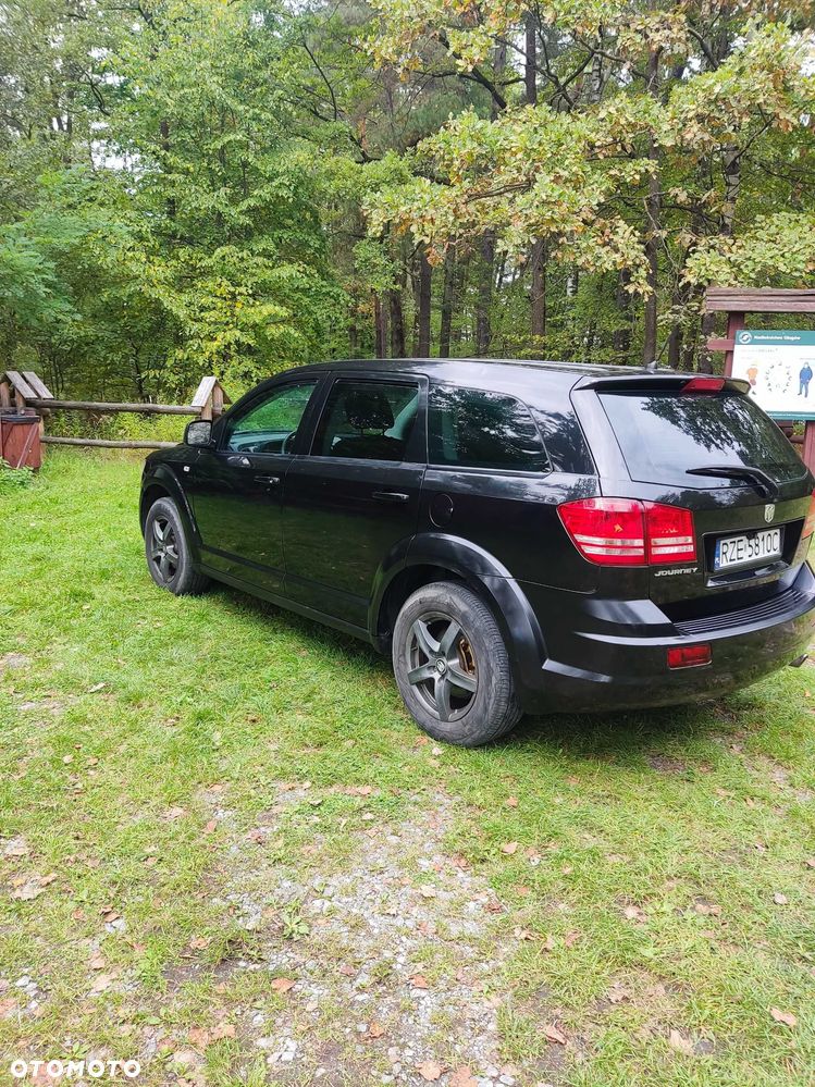 Dodge Journey - 4