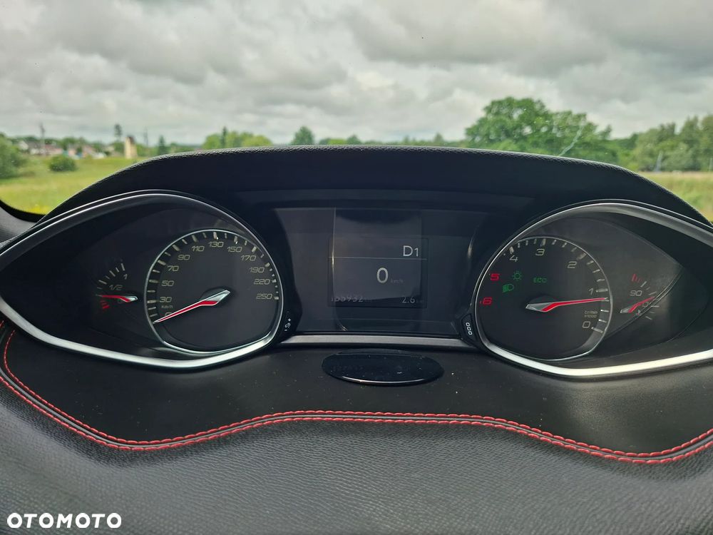 Peugeot 308 BlueHDi FAP 150 EAT6 Stop&Start GT-Line Edition - 31