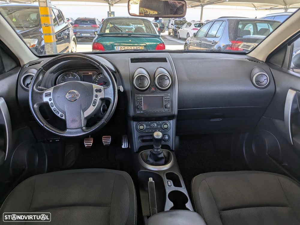 Nissan Qashqai +2 1.5 dCi Tekna Premium 18 - 8