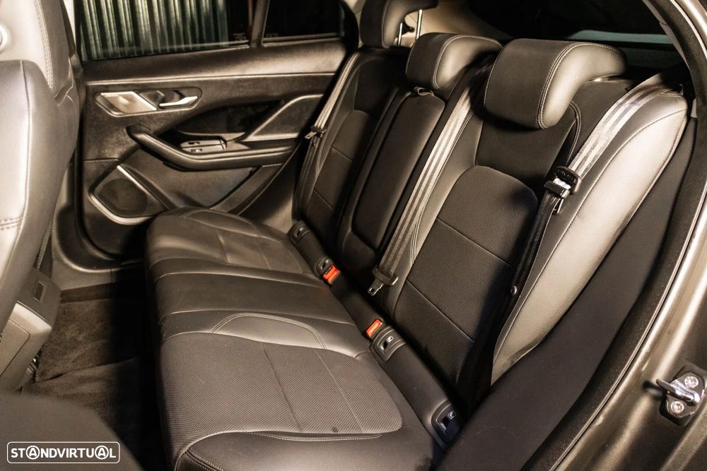 Jaguar I-Pace Black AWD Aut. - 32