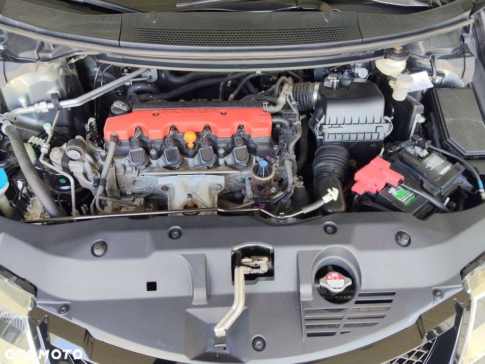 Honda Civic 1.8 i-VTEC Executive - 21