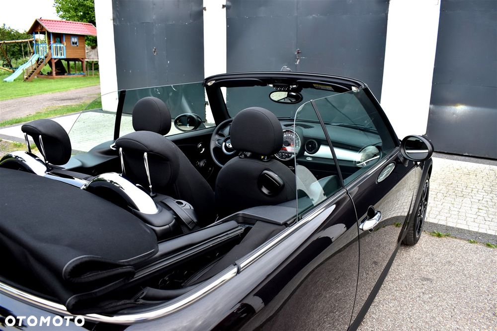 MINI Cooper Brick Lane - 33