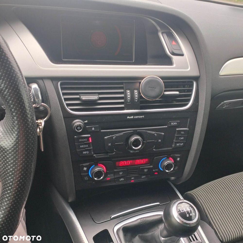 Audi A4 Avant 2.0 TDI DPF Ambition - 19