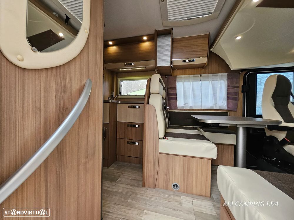 Pilote Aventura G740 CAMA CENTRAL/BASCULANTE - 60