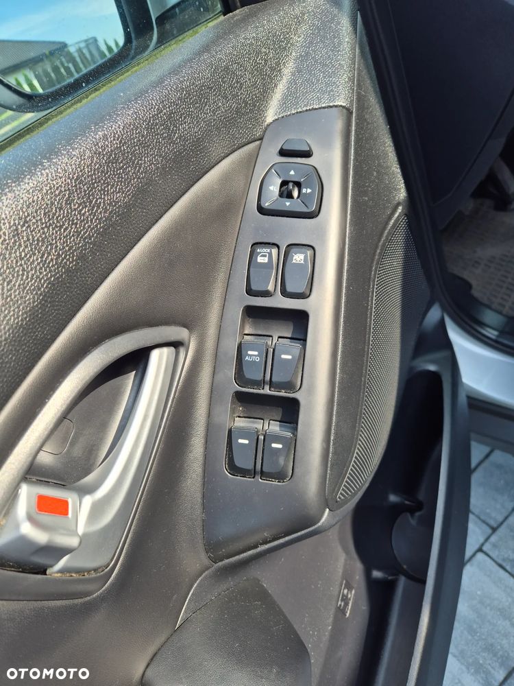 Hyundai ix35 1.6 GDI Premium 2WD - 17
