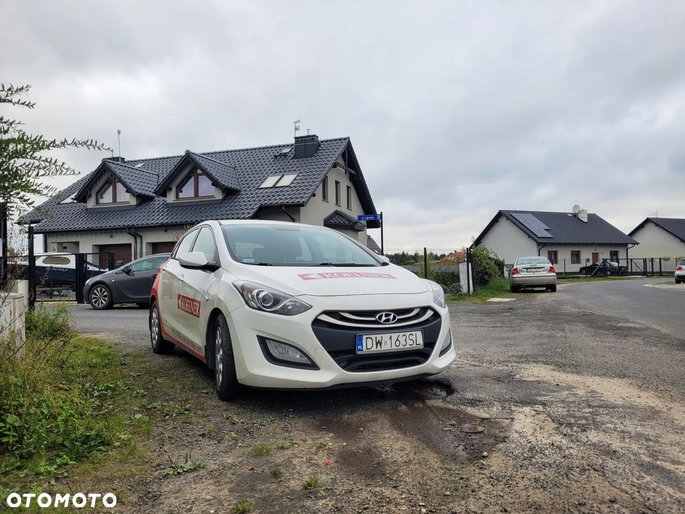 Hyundai i30 1.6 CRDi Classic - 3
