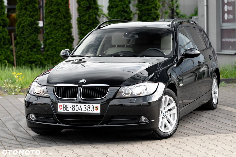 BMW Seria 3 320i Edition Lifestyle - 1