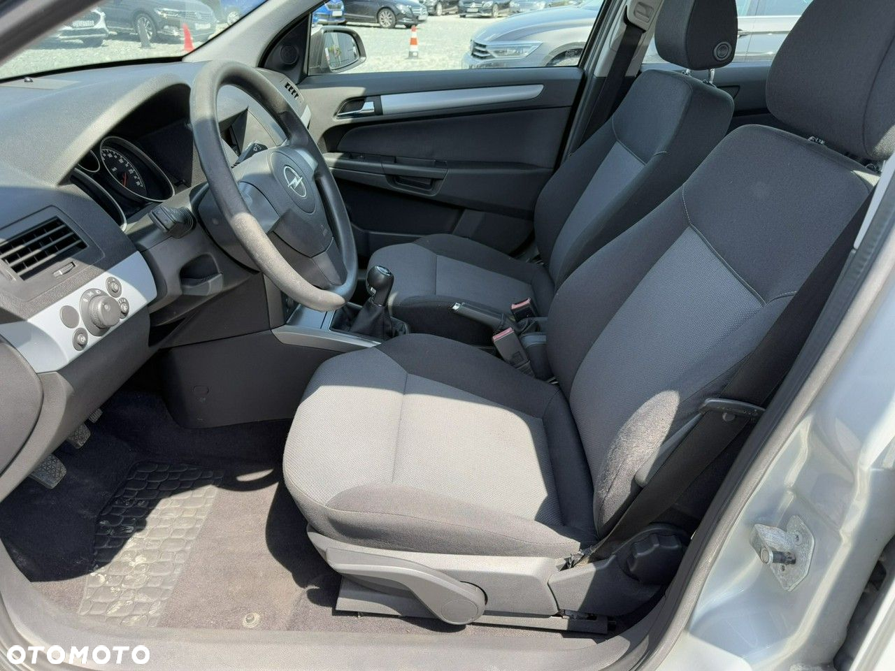 Opel Astra 1.4 Enjoy - 14