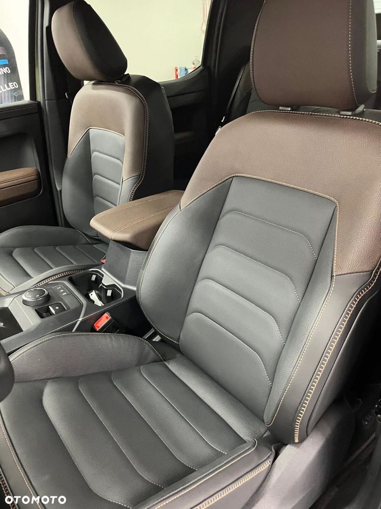 Volkswagen Amarok - 14