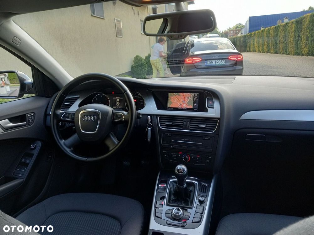 Audi A4 Limousine 2.0 TDI ultra DPF Attraction - 24