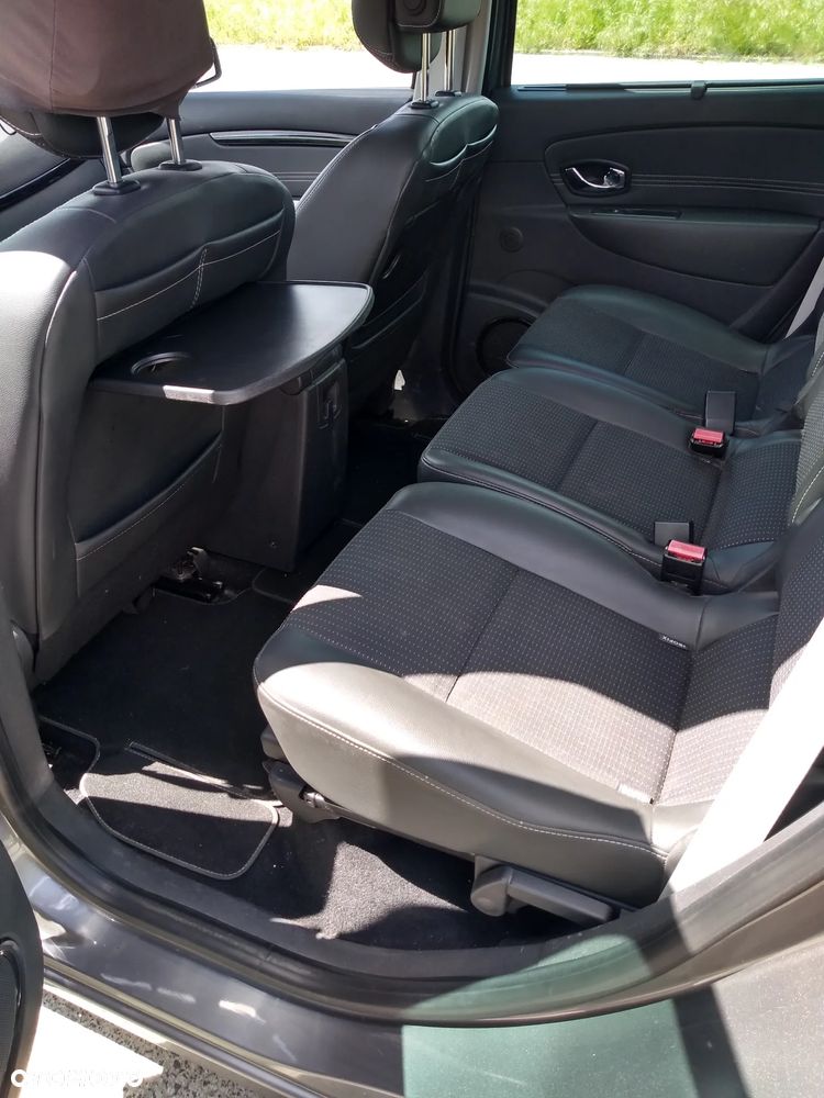 Renault Grand Scenic Gr 1.4 16V TCE Bose Edition - 7