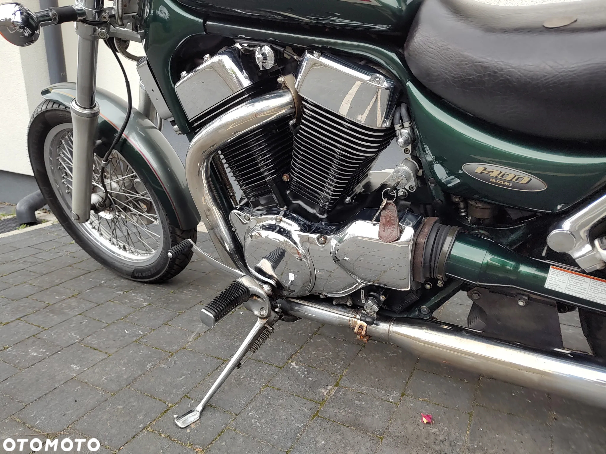 Suzuki Intruder - 6