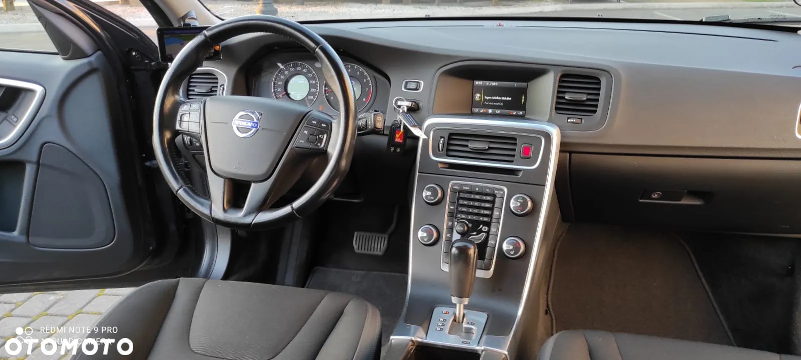 Volvo V60 2.0T Geartronic Powershift Kinetic - 9