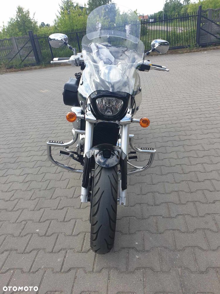 Suzuki VL 800 Volusia - Boulevard C50 - 8