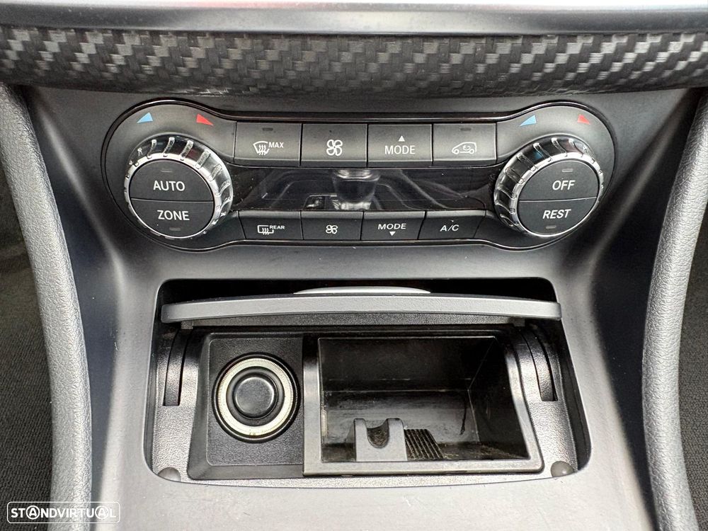 Mercedes-Benz A 45 AMG 4-Matic - 12