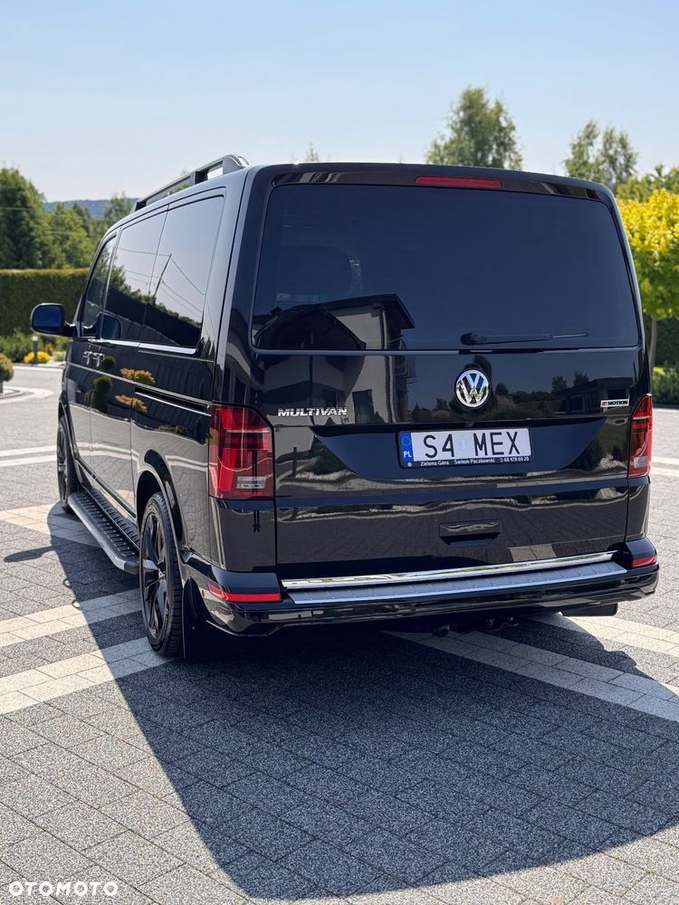 Volkswagen Multivan - 26