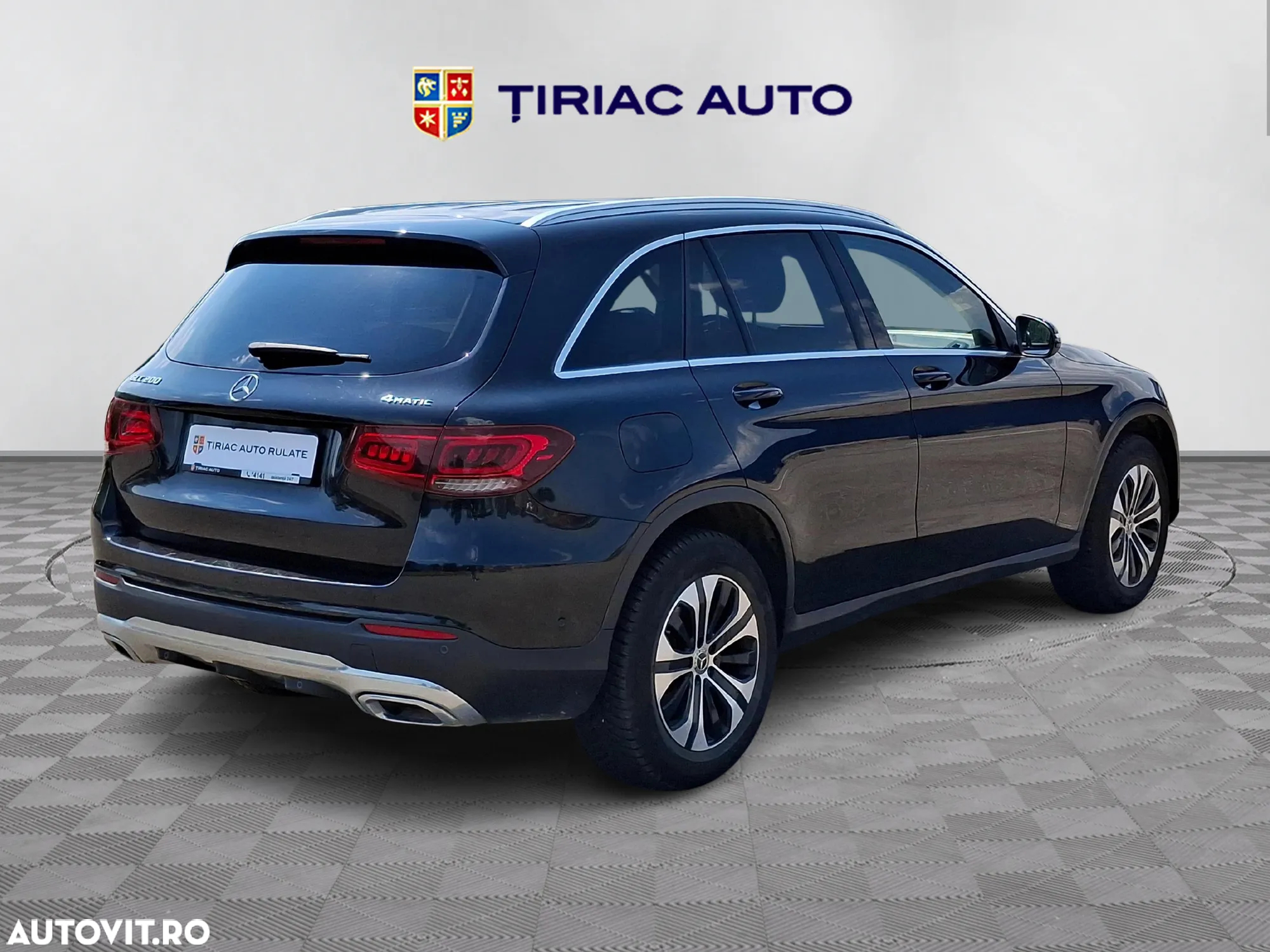 Mercedes-Benz GLC - 6