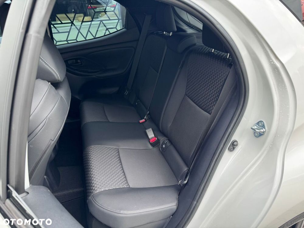 Toyota Yaris Hybrid 1.5 Executive - 7