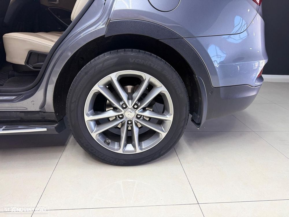 Hyundai Santa Fe 2.2 CRDi Premium 4WD Aut. - 14